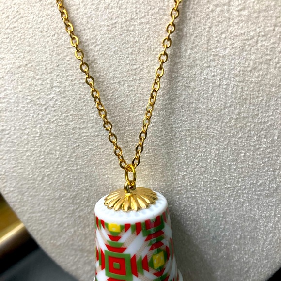 THIMBLE Necklace-GEROLD PORZELLAN TCC PATCHWORK QUILT '86 24K GOLD "PINEAPPLES" - Picture 3 of 4